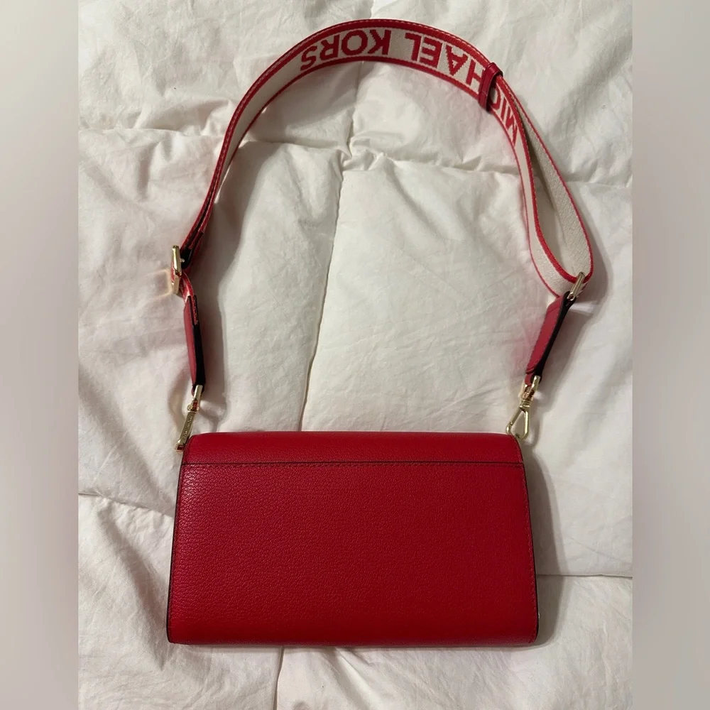 Michael by Michael Kors Jet Set Large Leather Wallet Crossbody - NWOT - Picture 2 of 16